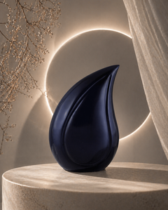 Nero Tide Teardrop Urn