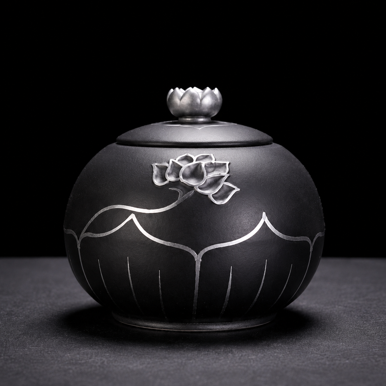 Lotus Keepsake Memorial Urn
