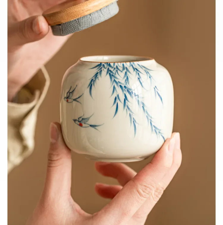 Why Choose a Mini Ceramic Keepsake Memorial Urn?