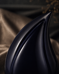 Nero Tide Midnight Blue Teardrop Urn