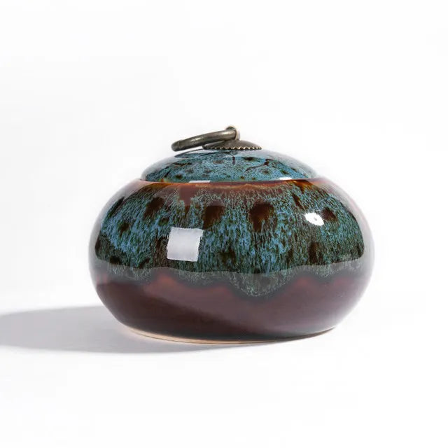 Why Choose a Frost Glazed Ceramic Urn?